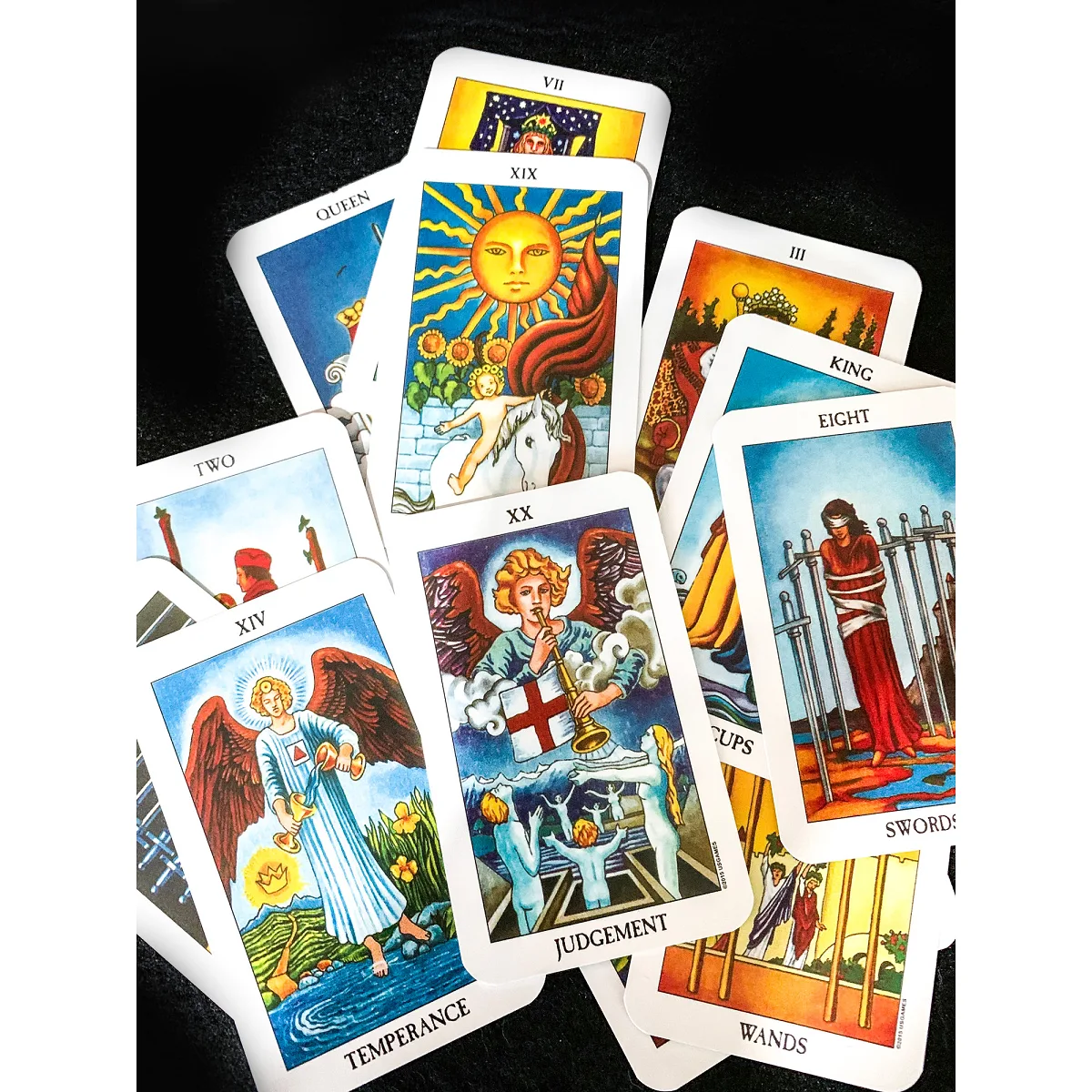 Карти Таро Райдера Уейта. Radiant Rider-Waite Tarot. Сяюча/Райдужна колода — фото 5